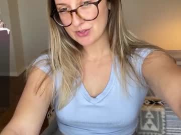 Wanderlustjade Chaturbate stream image from December 19, 2024