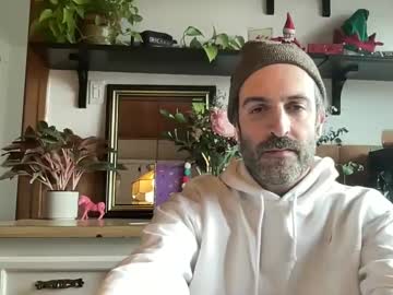 Whiskylove69 Chaturbate stream image from December 19, 2024