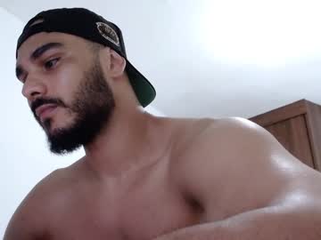 Aaronteylor Chaturbate stream image from December 19, 2024