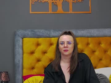 Angella_Whitte Chaturbate stream image from December 19, 2024