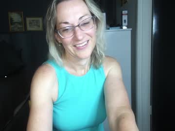 Boeslaboes Chaturbate stream image from December 19, 2024