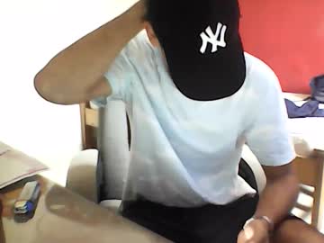 Diablito869633 Chaturbate stream image from December 19, 2024