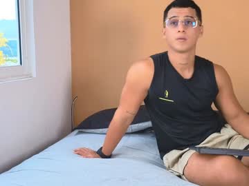 Hot69temptation Chaturbate stream image from December 19, 2024