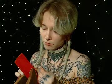 Littlespacemouse Chaturbate stream image from December 19, 2024