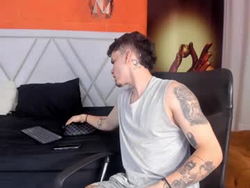 Patrick_Rouse Chaturbate stream image from December 19, 2024