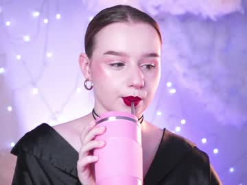 Red_Queeen Chaturbate stream image from December 19, 2024