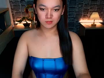 Selenesantiago Chaturbate stream image from December 19, 2024