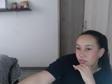 Skarlet_Adams Chaturbate stream image from December 19, 2024