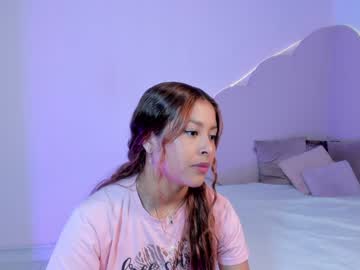 Stefiechristen2 Chaturbate stream image from December 19, 2024