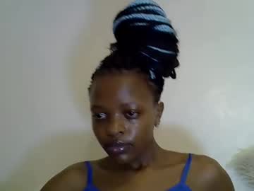 Summergial Chaturbate stream image from December 19, 2024