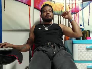 Blade_Foxx Chaturbate stream image from December 19, 2024