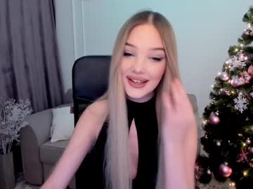 Bloomingheart Chaturbate stream image from December 19, 2024