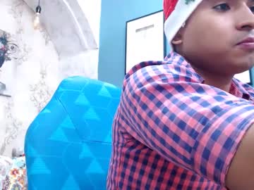 Dayro_Wilsen Chaturbate stream image from December 19, 2024