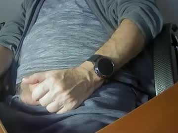 Hpeter111 Chaturbate stream image from December 19, 2024