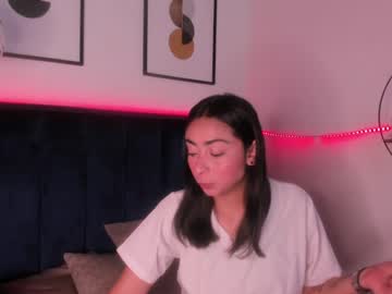 June_Evanss Chaturbate stream image from December 19, 2024