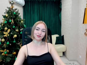 Larakrein Chaturbate stream image from December 19, 2024