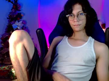Literateboy Chaturbate stream image from December 19, 2024