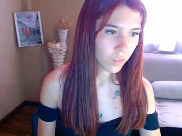 Penelopestreams Chaturbate stream image from December 19, 2024