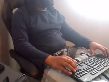 Puhcwhisperer Chaturbate stream image from December 19, 2024