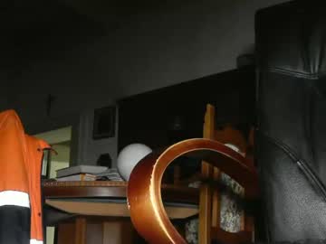 Pytongru70 Chaturbate stream image from December 19, 2024