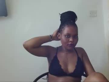 Teasing_Luna Chaturbate stream image from December 19, 2024