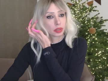 Whitequeen888 Chaturbate stream image from December 19, 2024