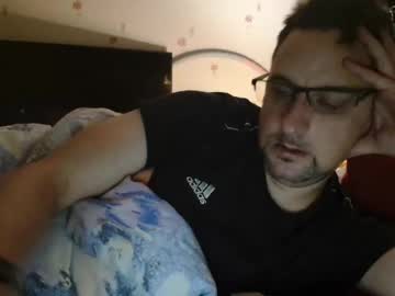 Wirzwei8883 Chaturbate stream image from December 19, 2024