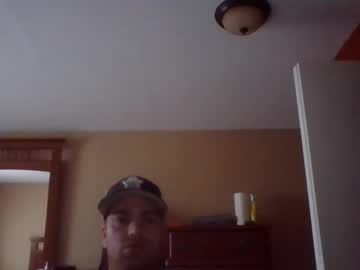 Woodeee77 Chaturbate stream image from December 19, 2024