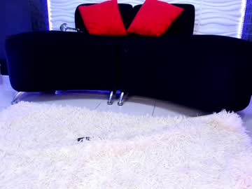 Bella_Reaset Chaturbate stream image from December 19, 2024