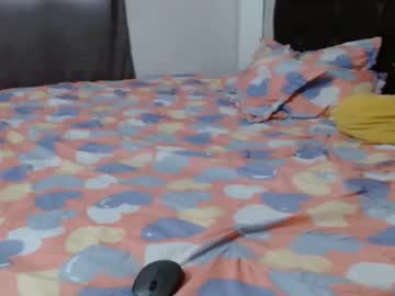 Charlottesluthot Chaturbate stream image from December 19, 2024