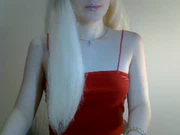 Ditamilton Chaturbate stream image from December 19, 2024