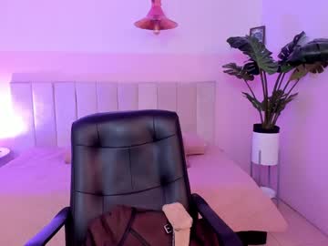Ema_Conner Chaturbate stream image from December 19, 2024