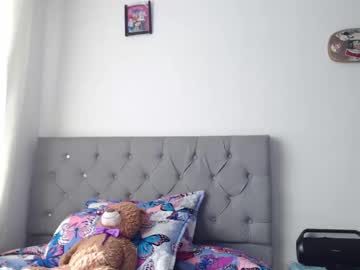 Han_Ya06 Chaturbate stream image from December 19, 2024