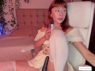 Julietaoncb Chaturbate stream image from December 19, 2024