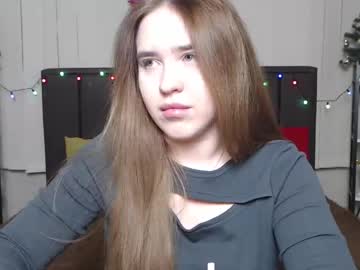 Laurahlot Chaturbate stream image from December 19, 2024