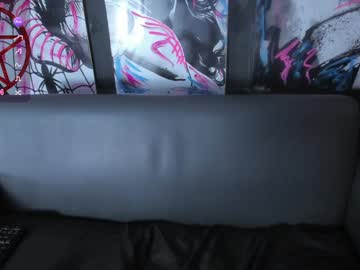 Lili_Darks Chaturbate stream image from December 19, 2024
