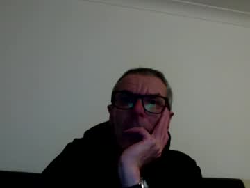 Lovepvclate40s Chaturbate stream image from December 19, 2024