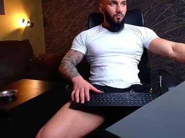 Mateobennett Chaturbate stream image from December 19, 2024