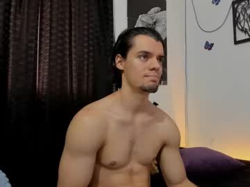 Maxi_Styles Chaturbate stream image from December 19, 2024