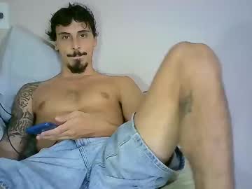 Milkoffee Chaturbate stream image from December 19, 2024
