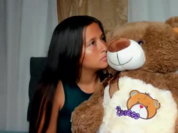 Nataliabennets Chaturbate stream image from December 19, 2024