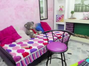_Pamela_Ebony Chaturbate stream image from December 19, 2024