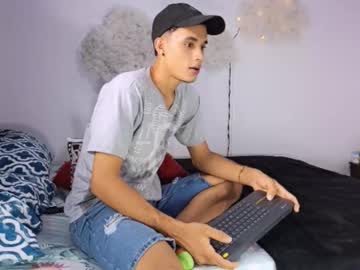 _Peter_Roy Chaturbate stream image from December 19, 2024