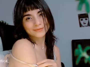 Poeeticaa_ Chaturbate stream image from December 19, 2024