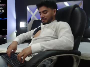 Tommidubois1 Chaturbate stream image from December 19, 2024