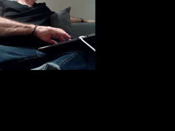 Vickingthor Chaturbate stream image from December 19, 2024