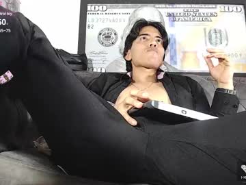 Angelbianchi Chaturbate stream image from December 19, 2024