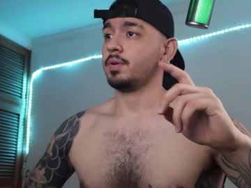 Average_Username Chaturbate stream image from December 19, 2024