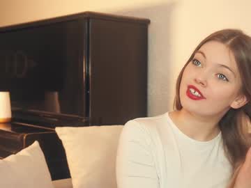 Bereniceberner Chaturbate stream image from December 19, 2024