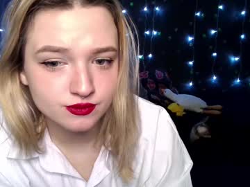 Cherchez_1a_Femme Chaturbate stream image from December 19, 2024